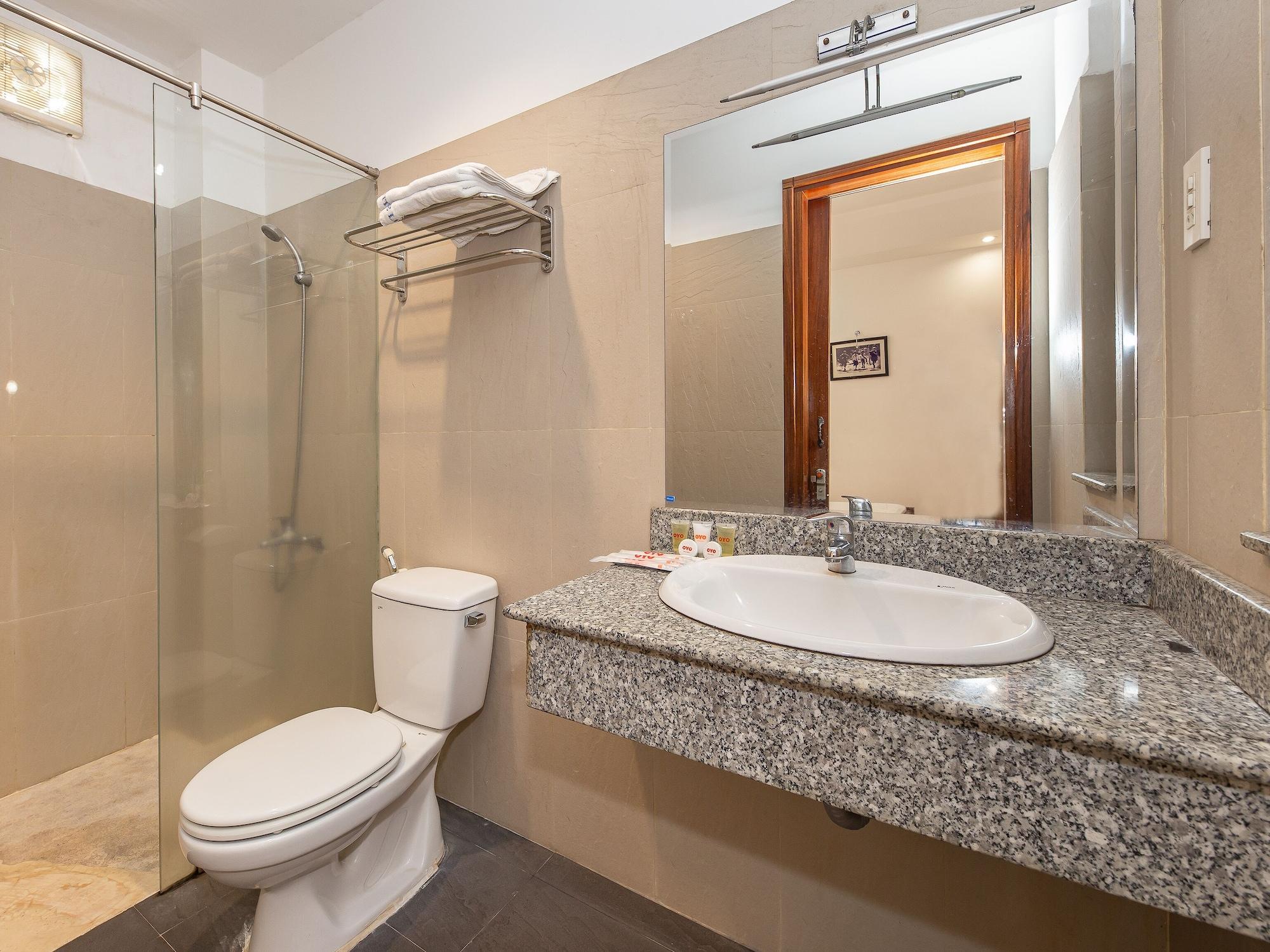 White Lion Hotel Να Τρανγκ Εξωτερικό φωτογραφία