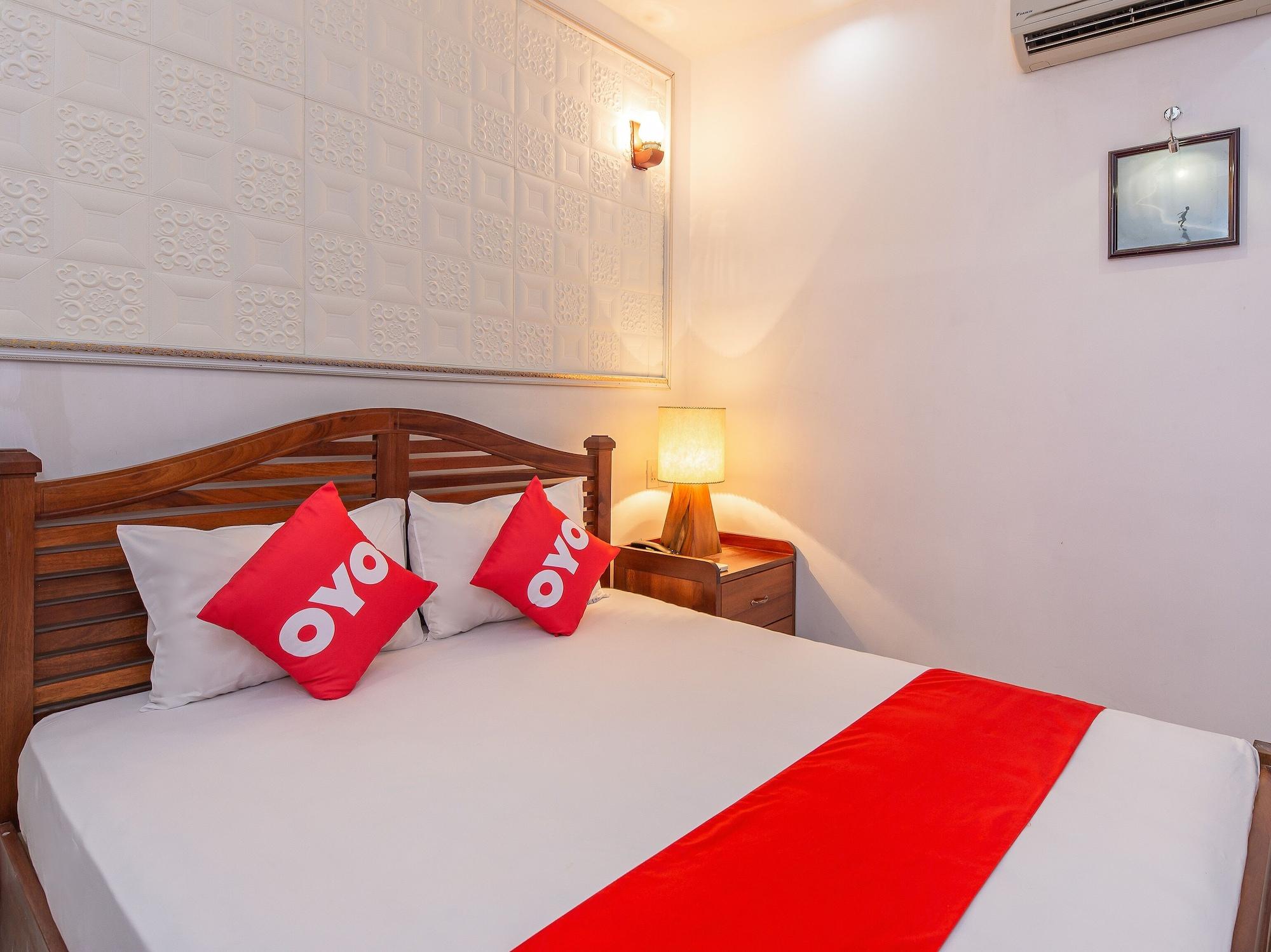 White Lion Hotel Να Τρανγκ Εξωτερικό φωτογραφία