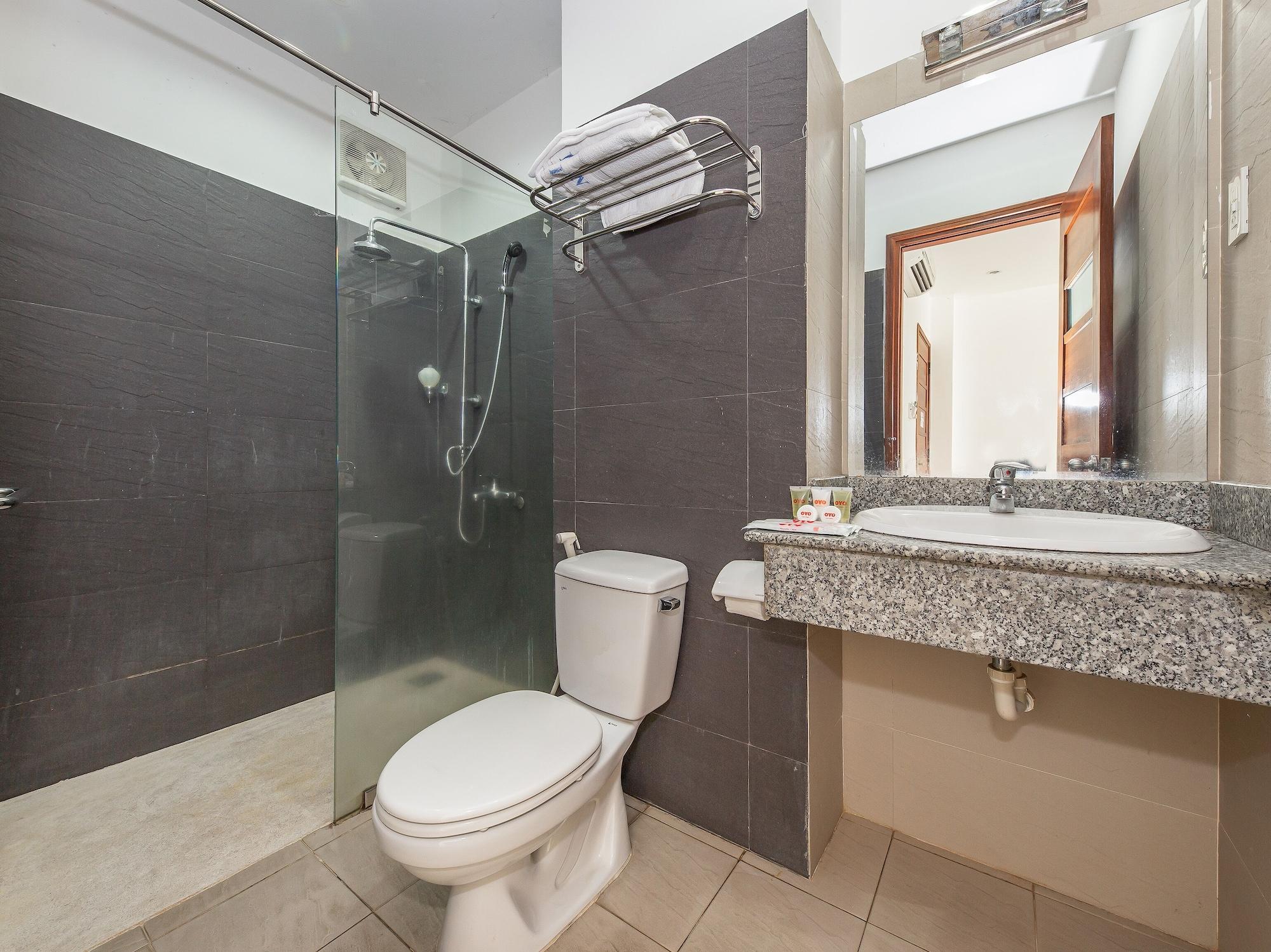 White Lion Hotel Να Τρανγκ Εξωτερικό φωτογραφία