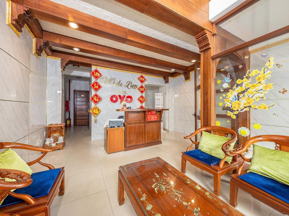 White Lion Hotel Να Τρανγκ Εξωτερικό φωτογραφία