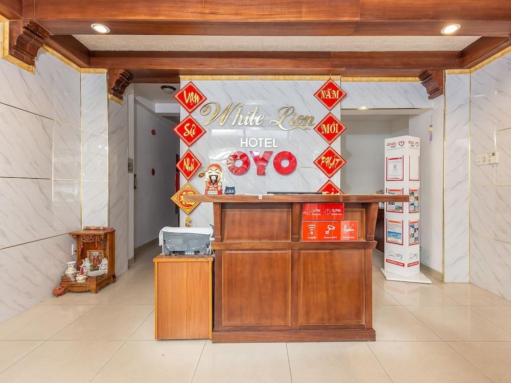 White Lion Hotel Να Τρανγκ Εξωτερικό φωτογραφία